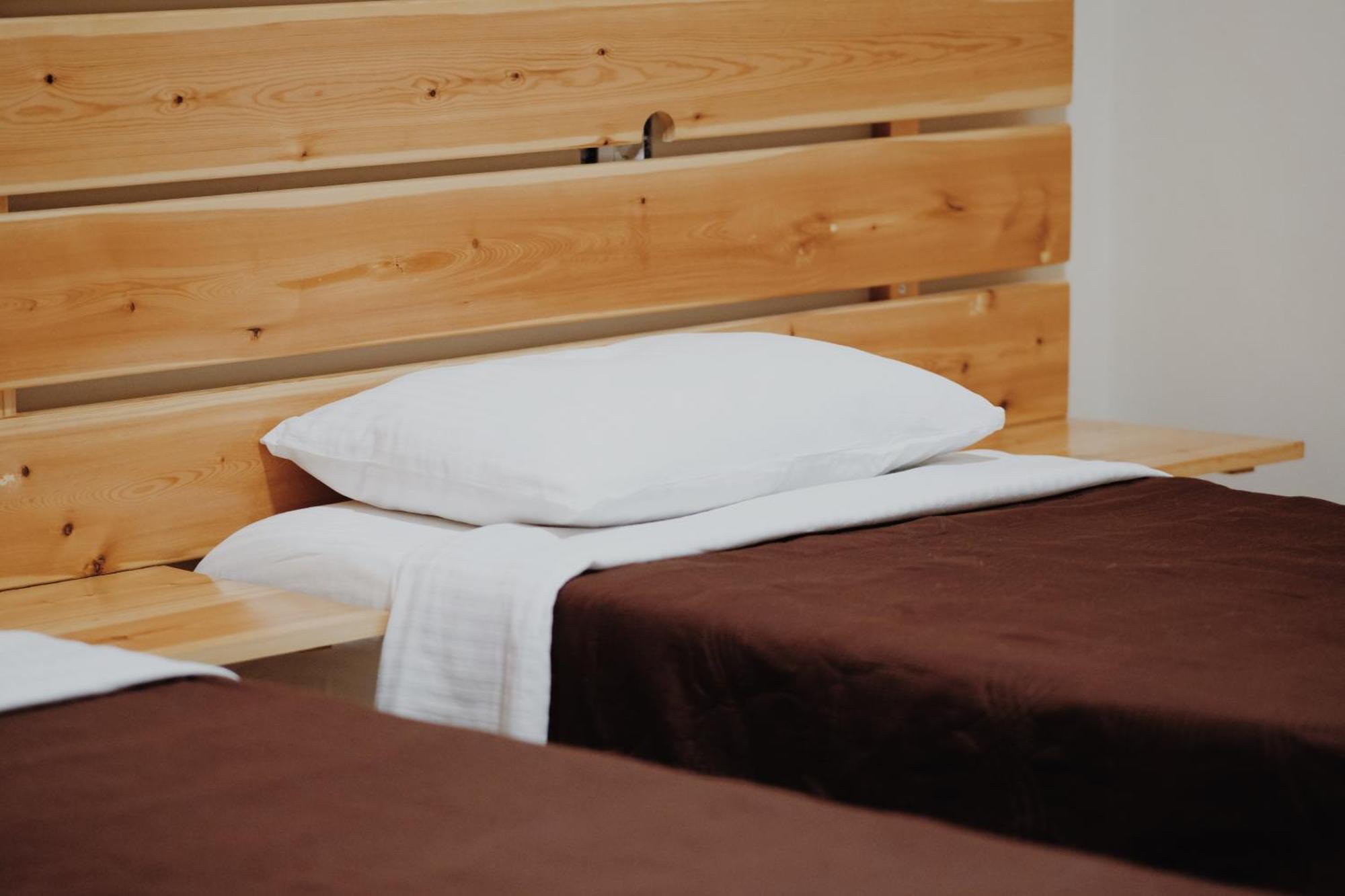 At Pikotiko'S - Korca City Rooms For Rent מראה חיצוני תמונה